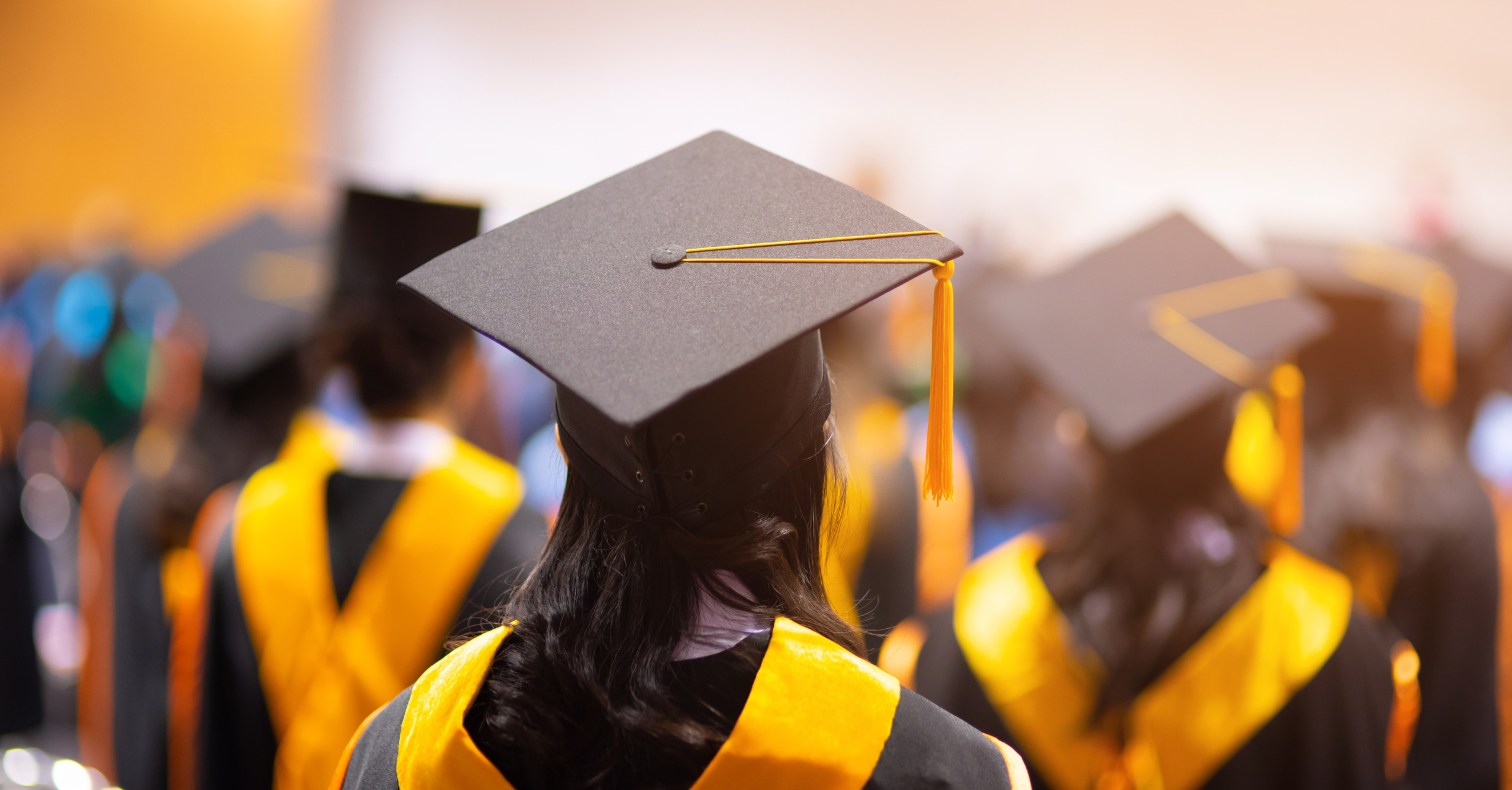 traducción certificada de título profesional y documentos académicos