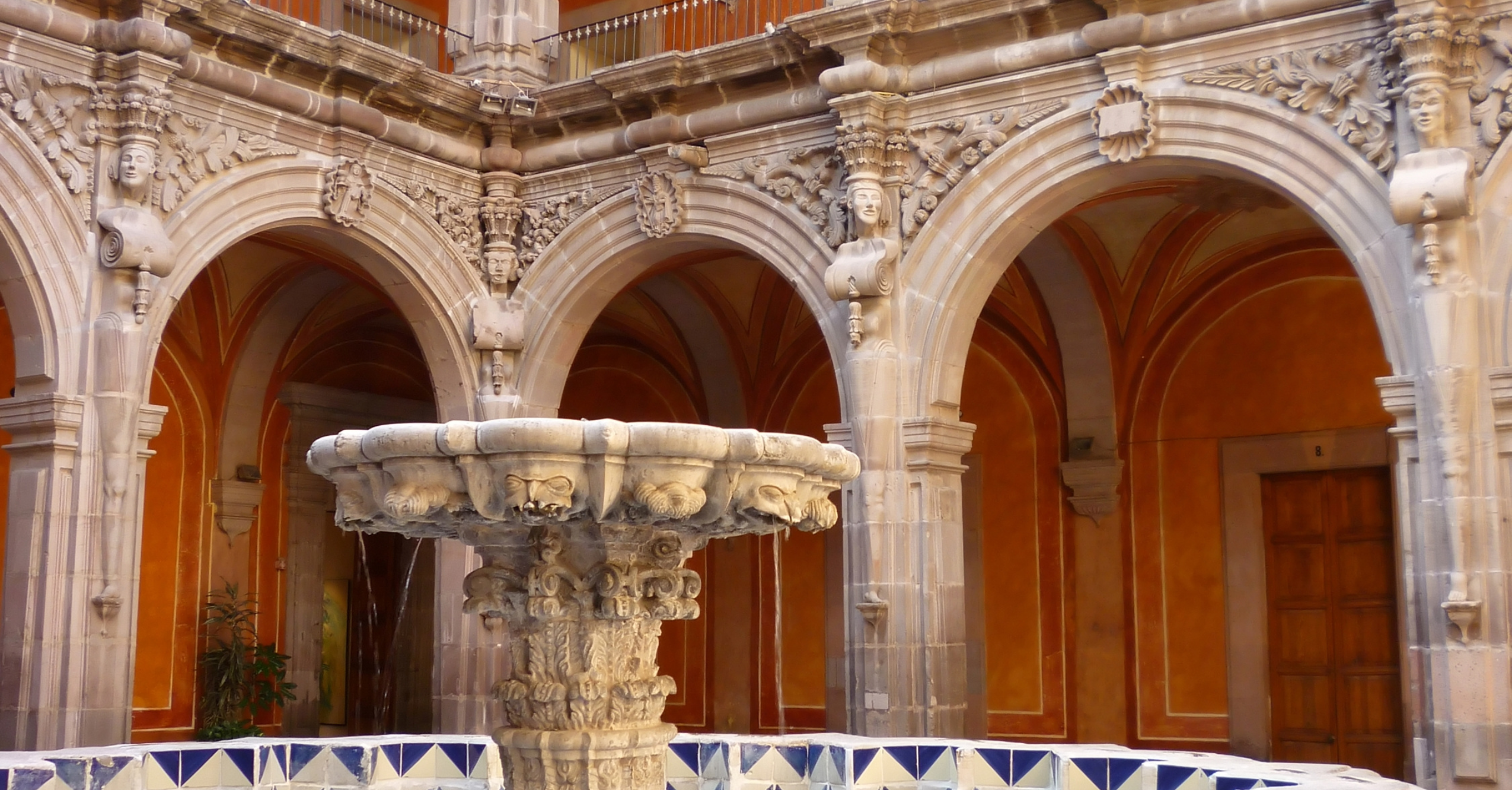 Documentación migratoria y traducción certificada en Querétaro